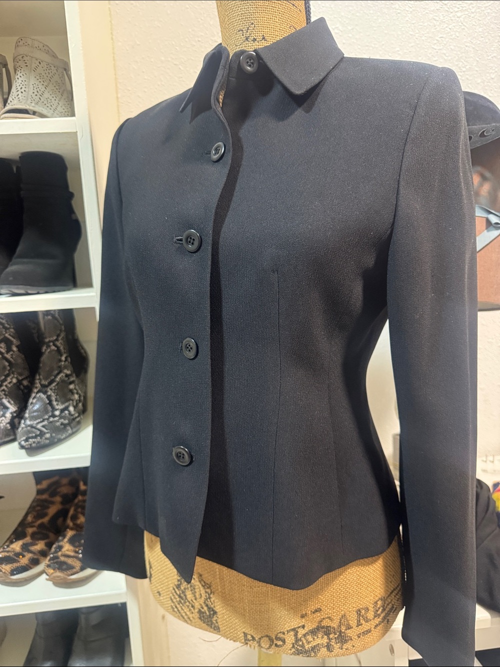 Valerie Stevens Black Tailored Button-Front Blazer